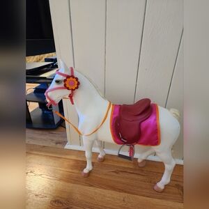 Our Generation 20” Camarillo Horse